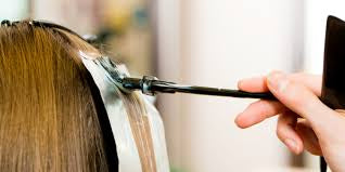 Como cuidar del cabello teñido